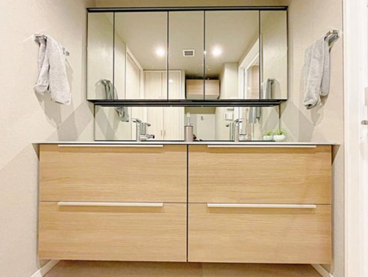 [27th Floor Renovated Condo / 2LDK] Minato Ward, Tokyo photo 10