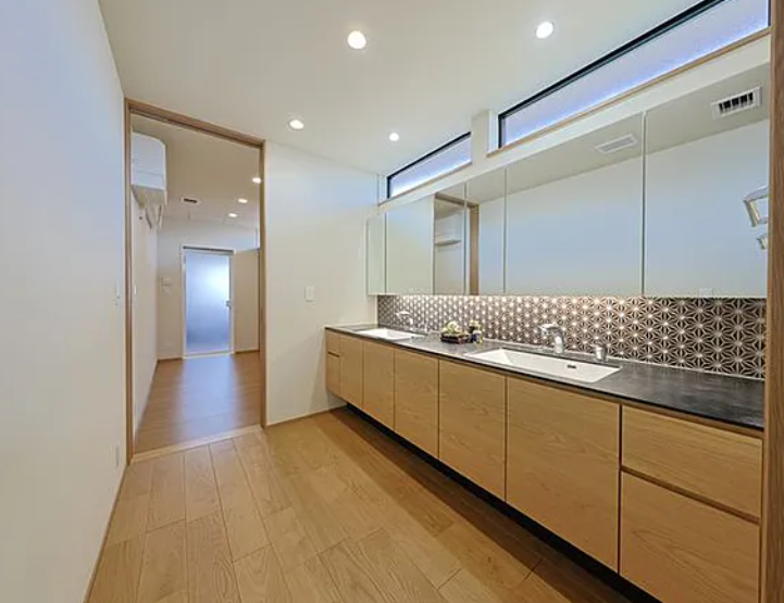 [Recently Built Luxury Residence / 5LDK + S] Higashitoyonakacho, Toyonaka City, Osaka Prefecture photo 7