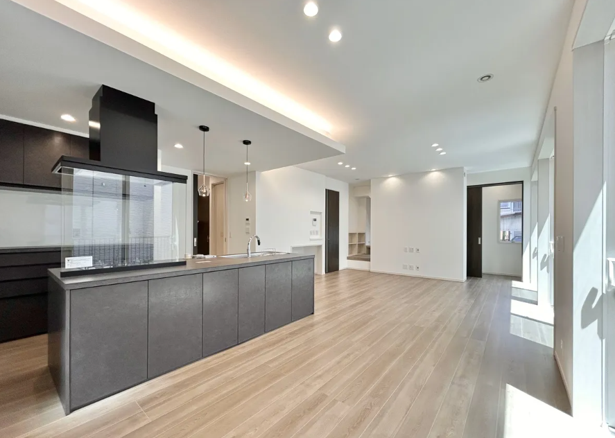 [Detached House / 6LDK] Sumida Ward, Tokyo photo 3