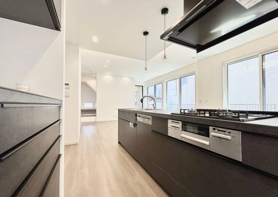 [Detached House / 6LDK] Sumida Ward, Tokyo photo 4