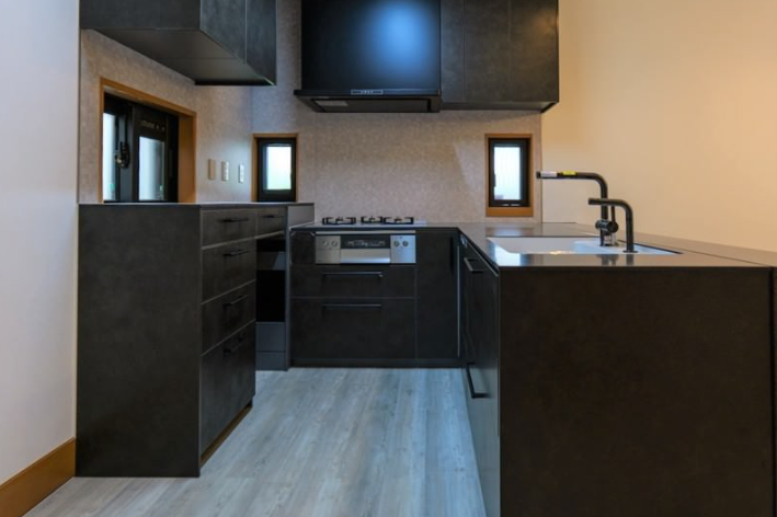 [Ideal Family Estate / Fully Renovated 5LDK Home] Ameku, Naha City, Okinawa Prefecture photo 8