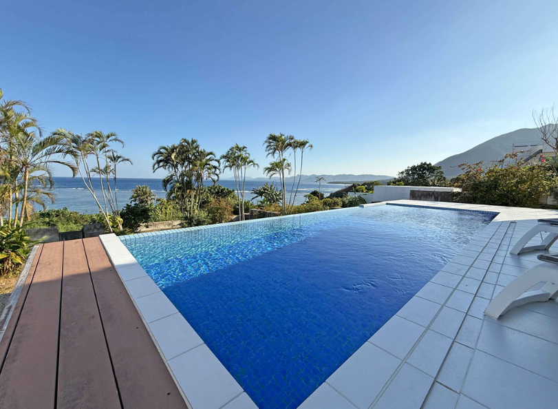 [Rare Oceanfront Villa / 3 Buildings] Ishigaki, Okinawa photo 1
