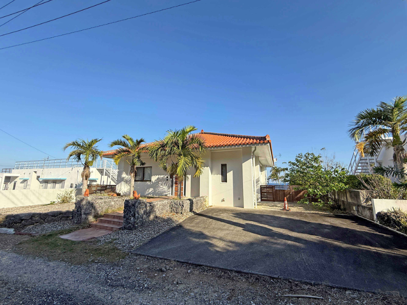 [Rare Oceanfront Villa / 3 Buildings] Ishigaki, Okinawa photo 3