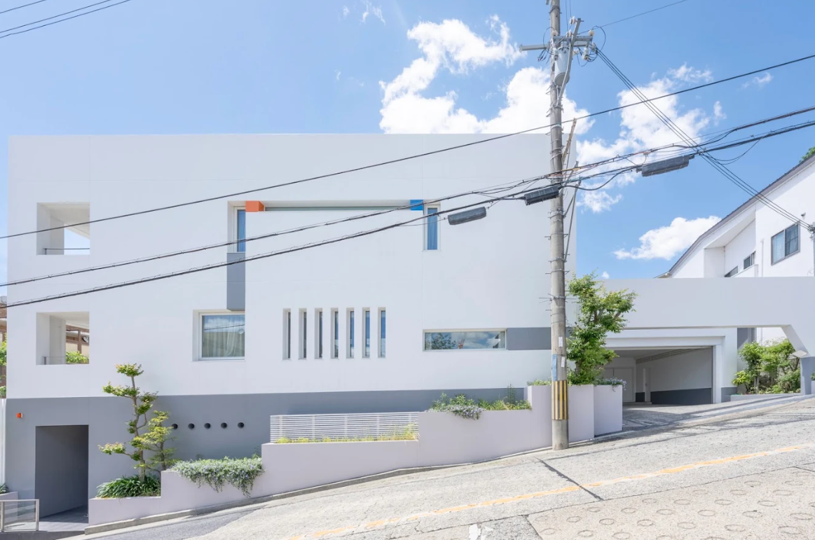 [Private Audio & Fitness Suite / 4LDK Luxury Estate] Chuo Ward, Kobe City, Hyogo Prefecture photo 1