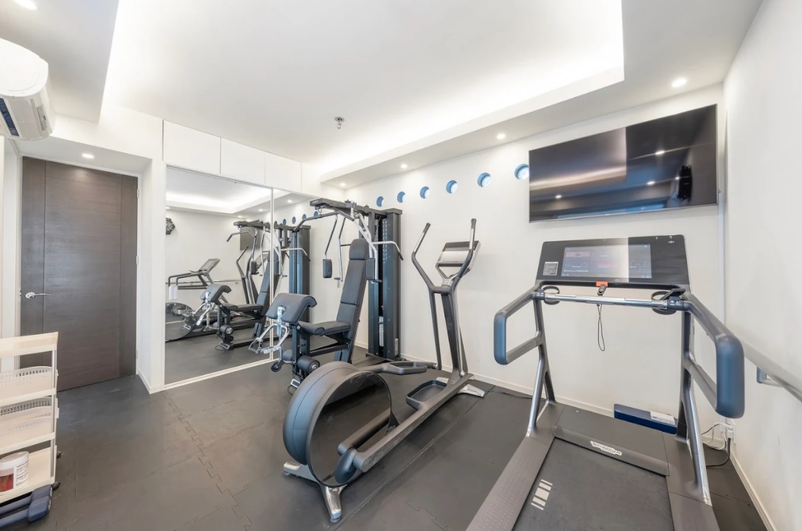 [Private Audio & Fitness Suite / 4LDK Luxury Estate] Chuo Ward, Kobe City, Hyogo Prefecture photo 10