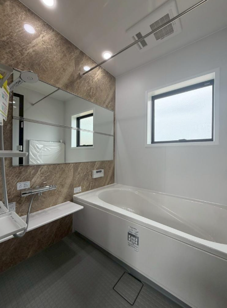 [New Construction / 5LLDK Luxury Mega-Estate] Higashi-Toyonaka-cho, Toyonaka City photo 8