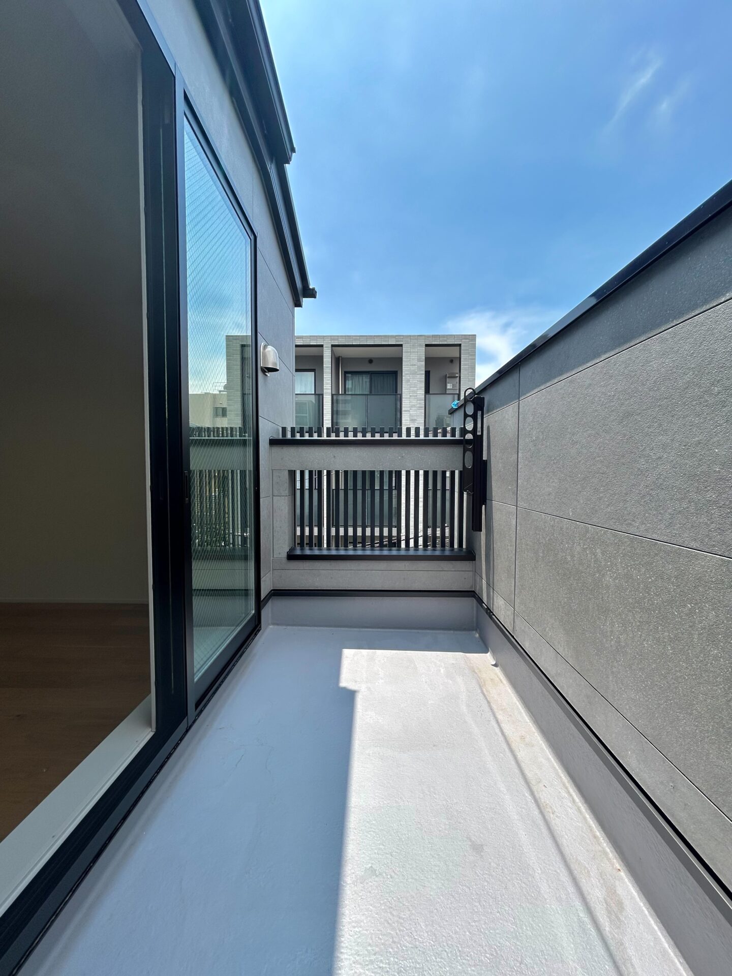 [New Detached House / 3LDK+S] Yaraicho, Shinjuku, Tokyo photo 2