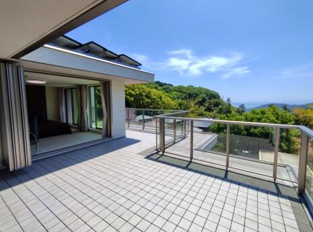 4LDK Luxury Detached Residence | Ainohara-cho, Atami, Shizuoka photo 13
