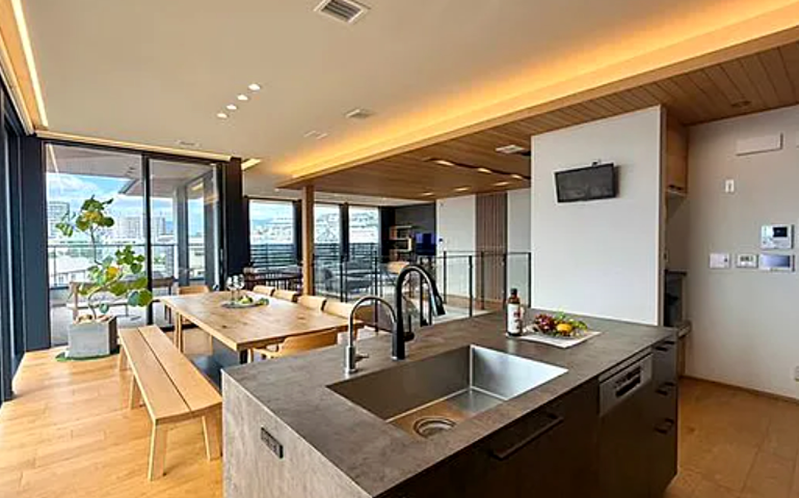 5LDK + S Luxury Detached House | Nakayamadai, Toyonaka, Osaka photo 2