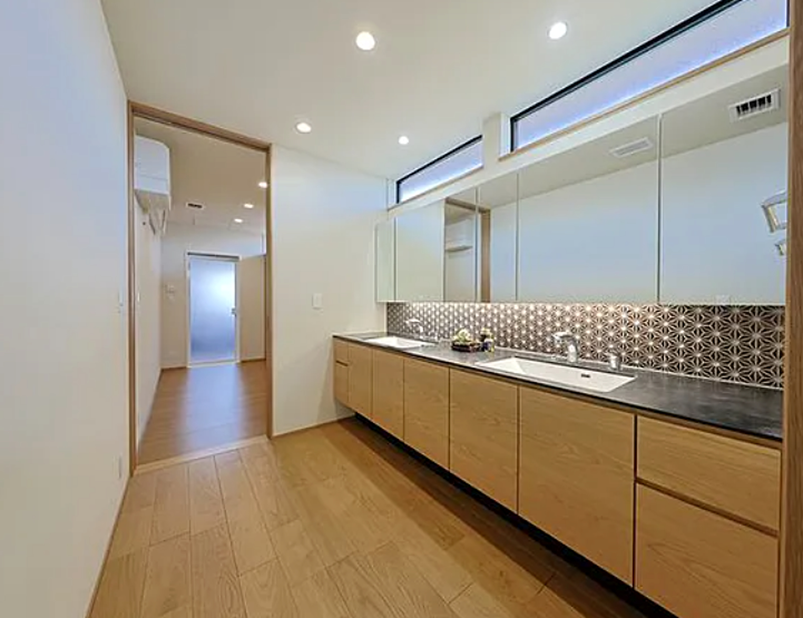 5LDK + S Luxury Detached House | Nakayamadai, Toyonaka, Osaka photo 10