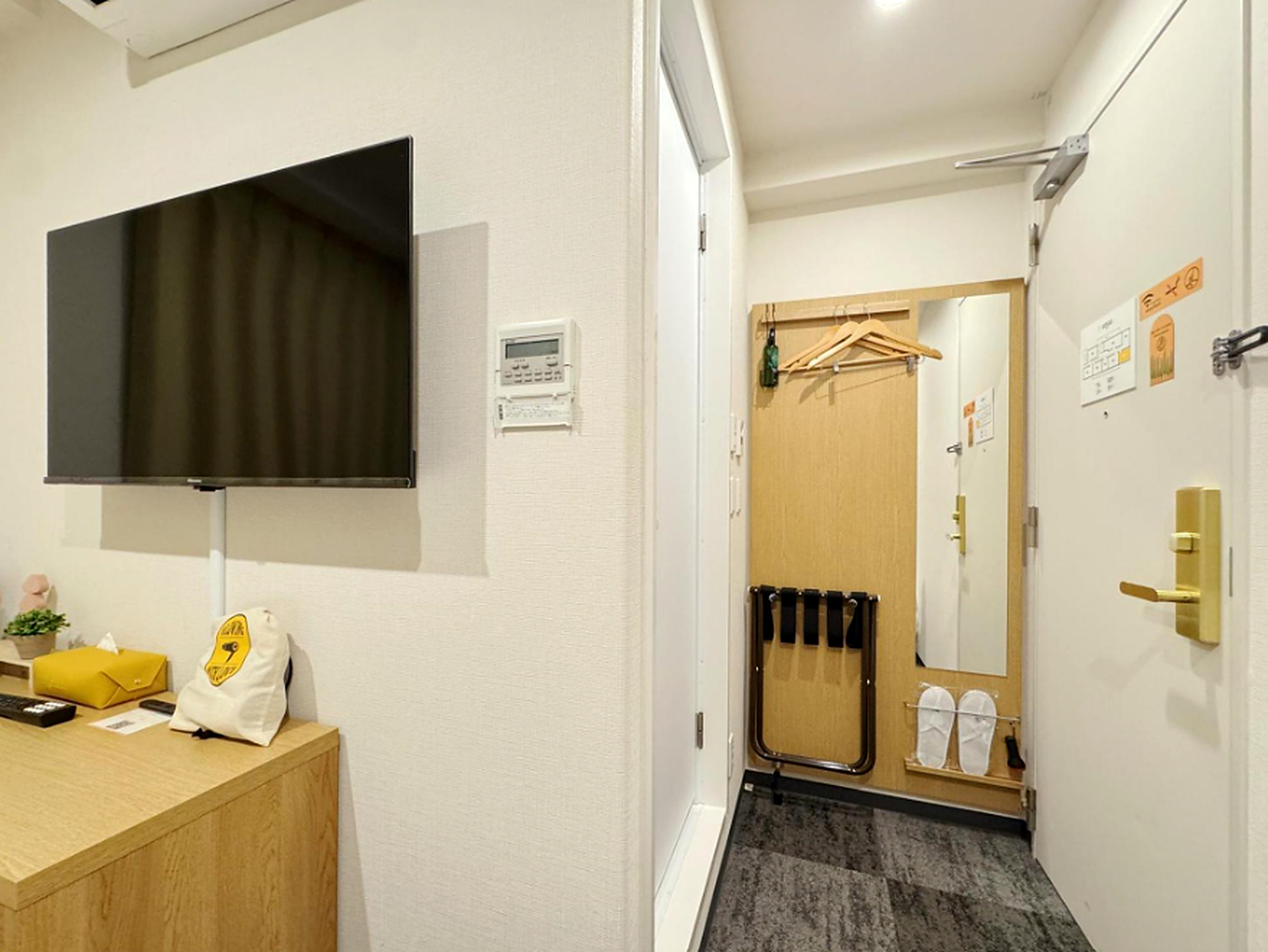 63-Room Hotel | FAWN HOTEL, Ebisuhigashi, Naniwa-ku, Osaka photo 13