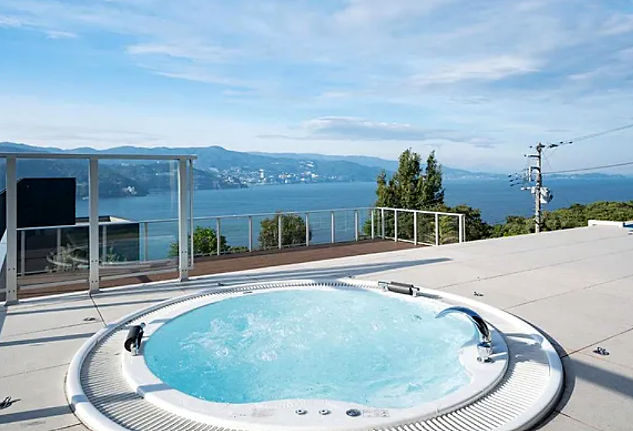2LDK + 2 Storage Luxury Resort Villa | Ajiro, Atami, Shizuoka photo 3
