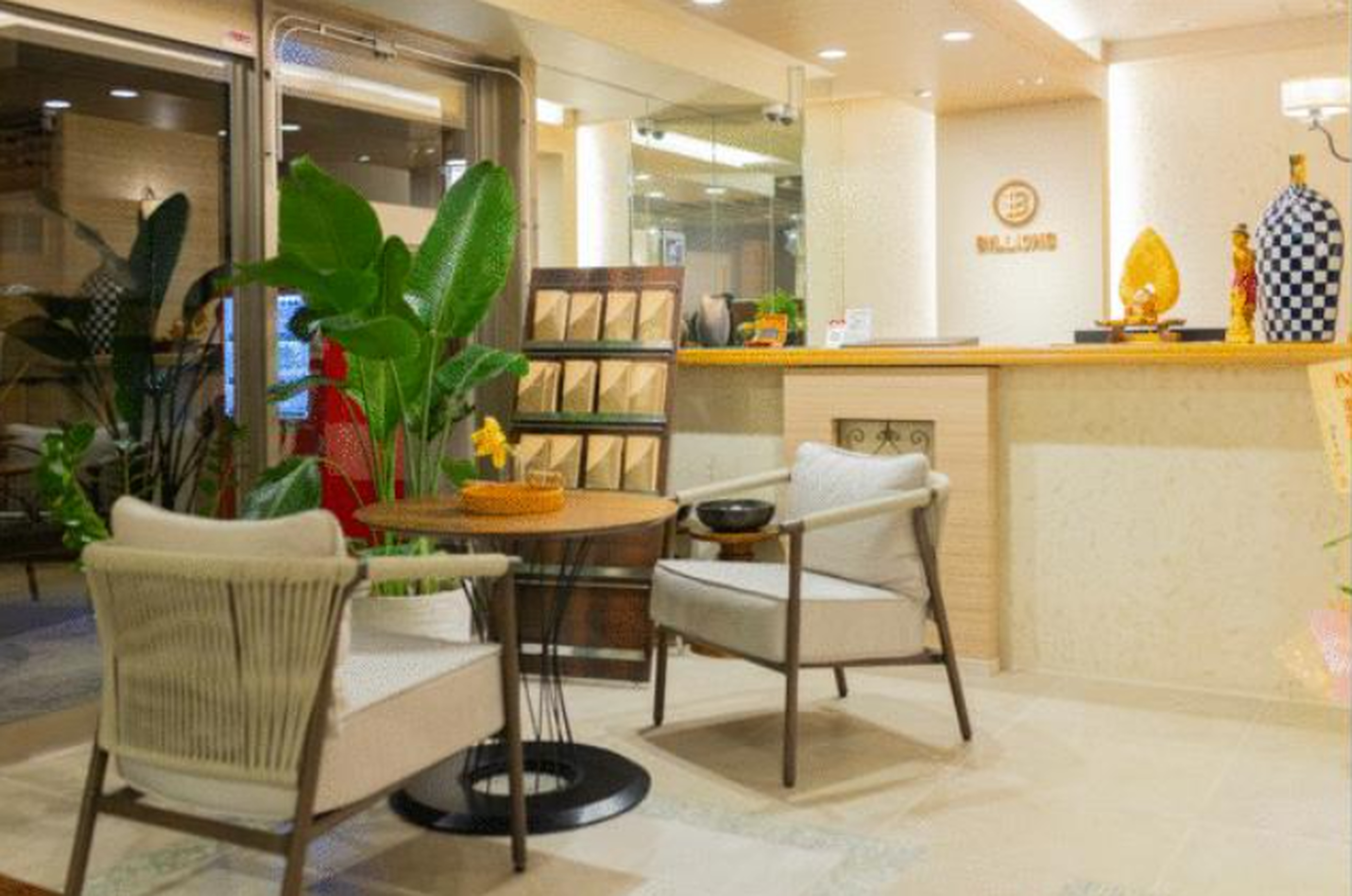 Hotel / 20 Guest Rooms, Asato, Naha, Okinawa photo 8