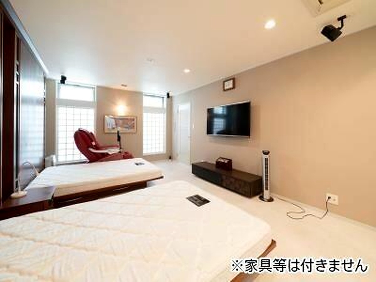 Detached House / 5LDK, Ookayama, Meguro, Tokyo photo 9