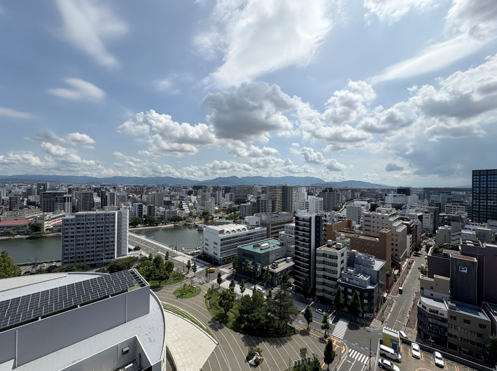 Premium-Floor Tower Condominium / 3LDK, Fukuoka City, Fukuoka photo 14