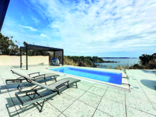Ocean View Pool House / 2LDK, Yokosuka City, Kanagawa photo