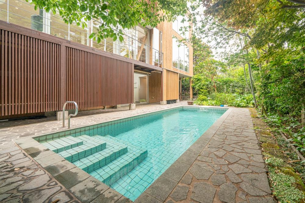 Pool House / 5LDK, Kamakura City, Kanagawa photo 2
