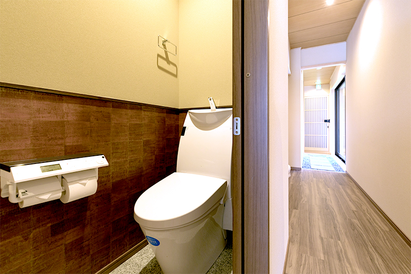 Kyoto Machiya Guesthouse / 6K, Kyoto City, Kyoto photo 24