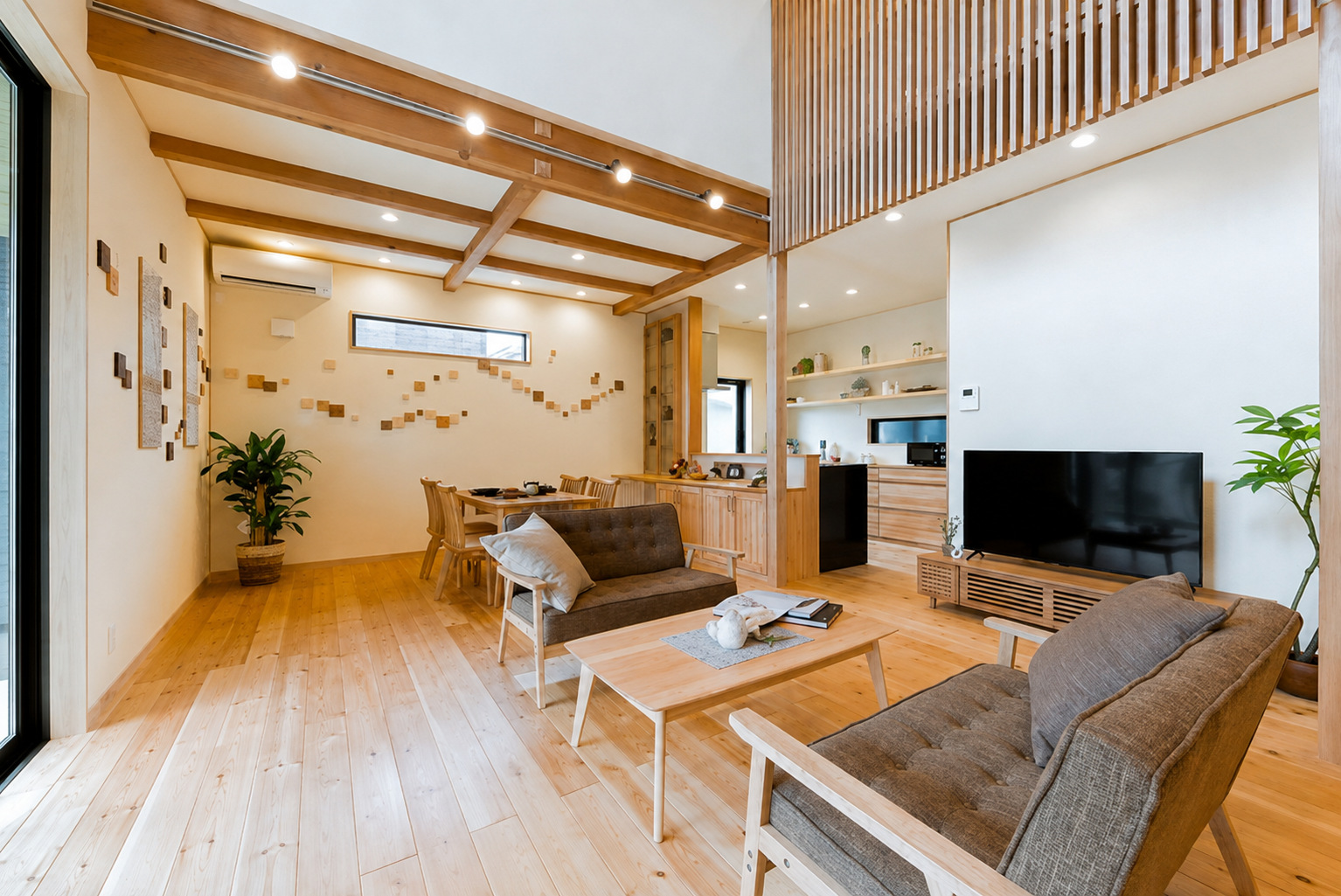 Natural Wood Model House / 2LDK+Loft, Kyoto City, Kyoto photo 2