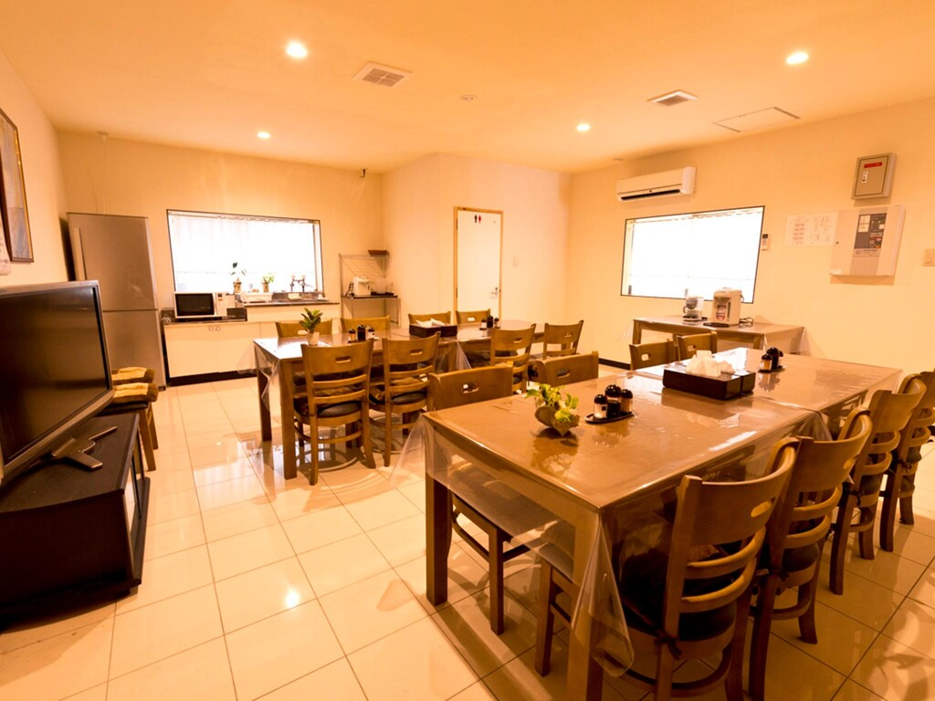 Hotel / 16 Rooms, Naha, Okinawa photo