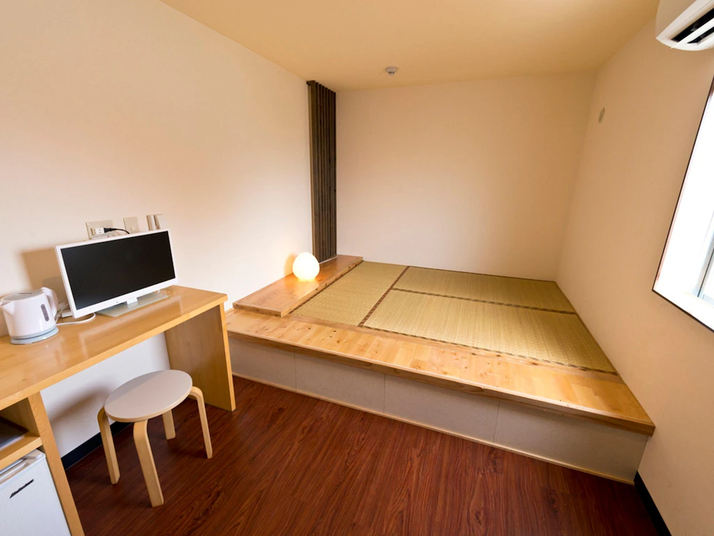 Hotel / 16 Rooms, Naha, Okinawa photo 2
