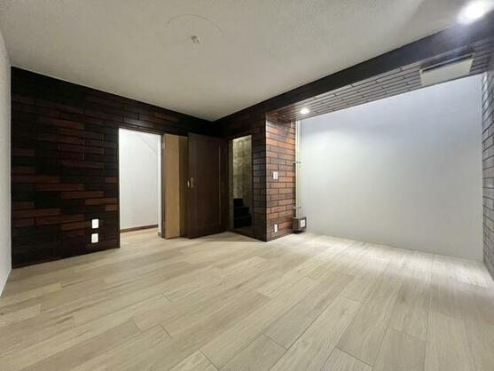 Large Detached House / 7LDK+S, Kamakura, Kanagawa photo 9