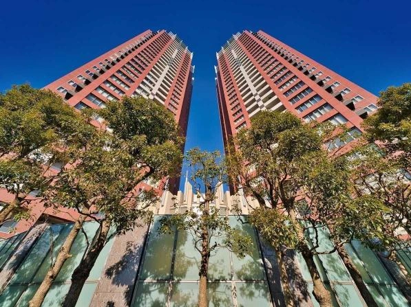 Tower Condo / 2LDK, Minato, Tokyo photo 2