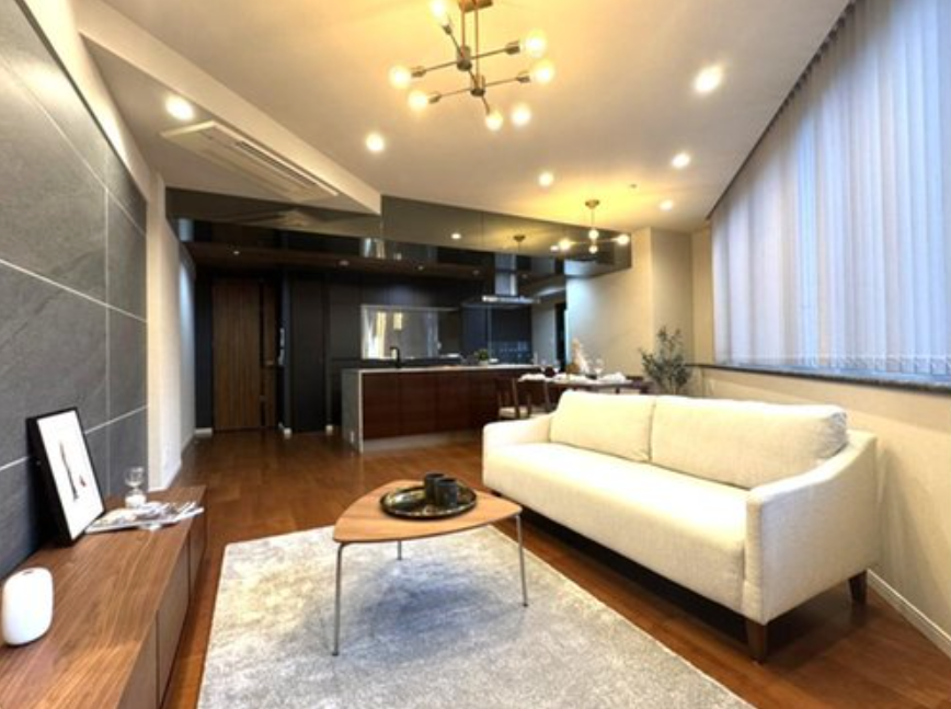 Condominium / 2LDK, Chuo Ward, Fukuoka photo 1