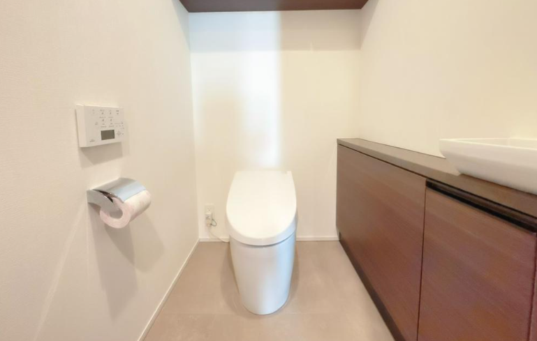 Luxury Condo Unit / 1LDK, Chuo Ward, Fukuoka photo 11