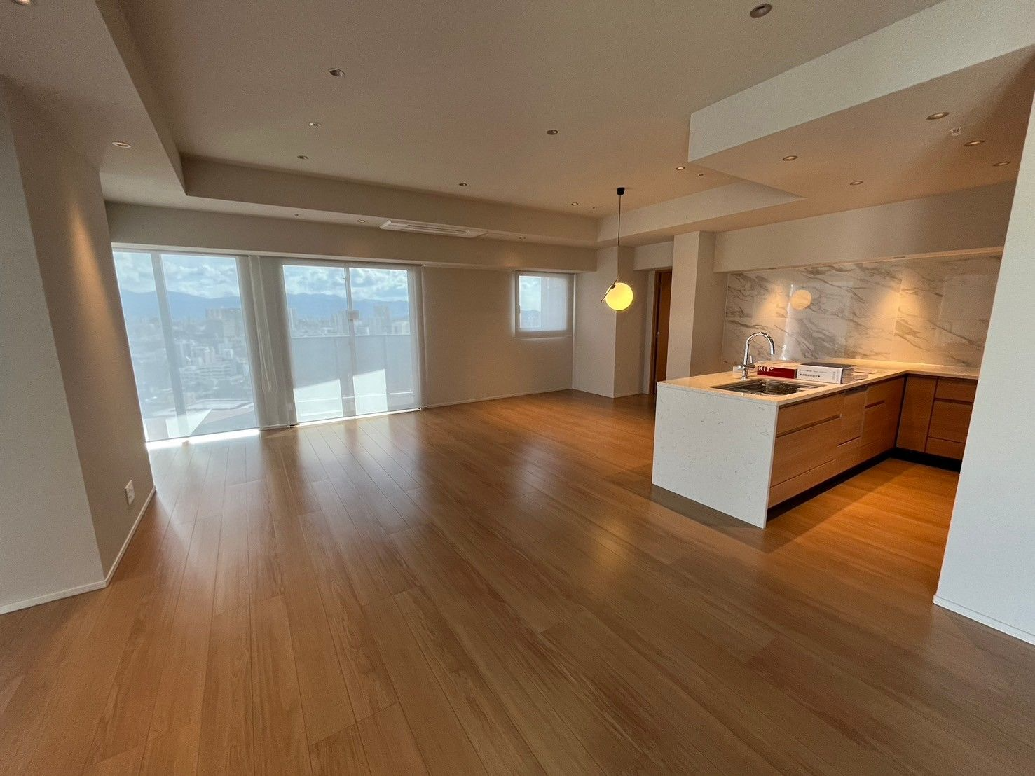 Luxury Tower Condo / 3LDK, Fukuoka City, Fukuoka photo
