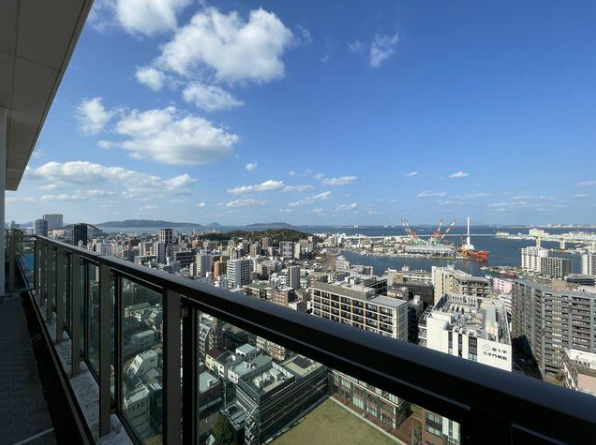High-Rise Condo Unit / 3LDK, Chuo Ward, Fukuoka photo 11