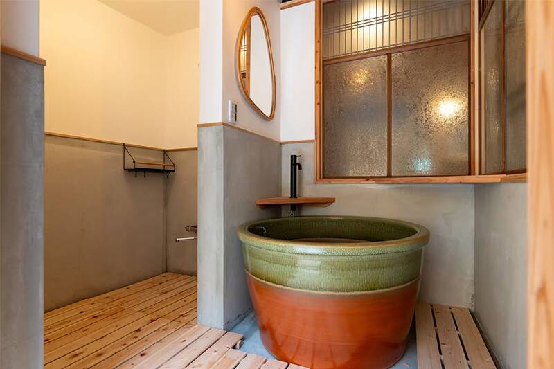 Traditional Machiya, Shimogyo Ward, Kyoto (Takase River, Nishihashizumecho) photo 8