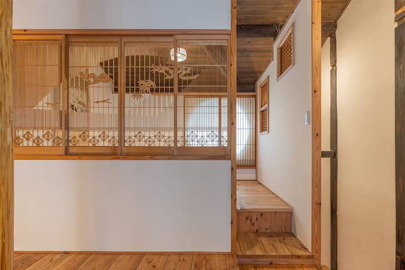 Traditional Machiya, Shimogyo Ward, Kyoto (Takase River, Nishihashizumecho) photo 11