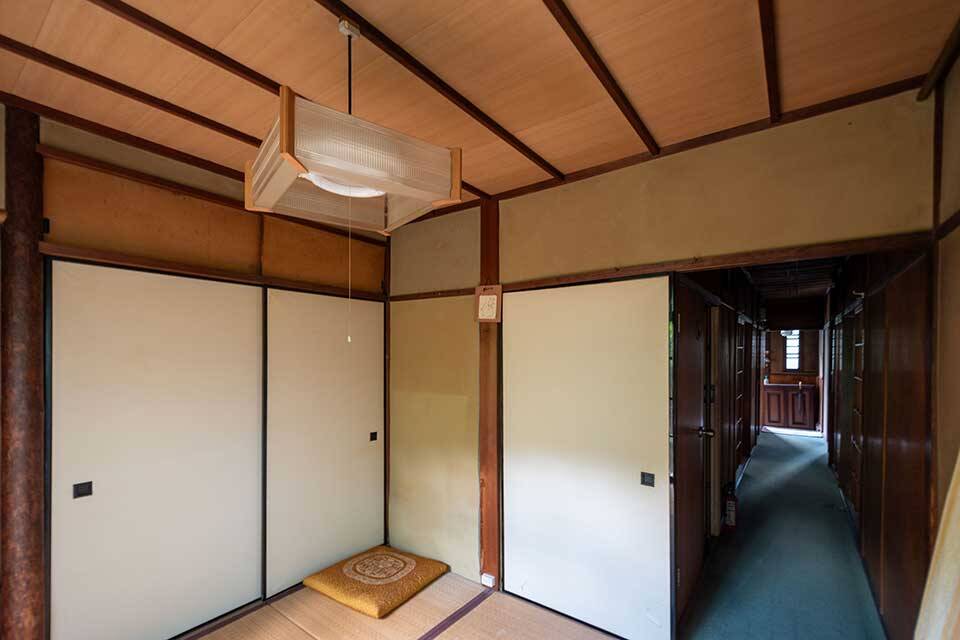 Traditional Machiya, Higashiyama Ward, Kyoto (Shirakawa Riverside, Umenomiyacho) photo 4
