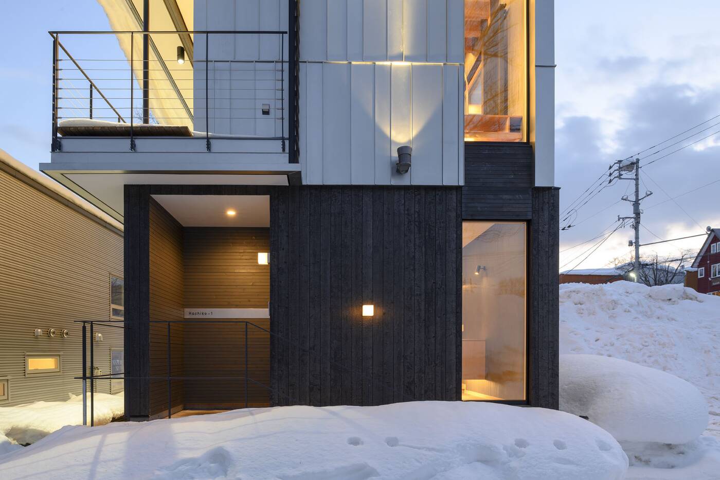 Hachiko Niseko Boutique Chalet / 3BR, Hokkaido photo 2