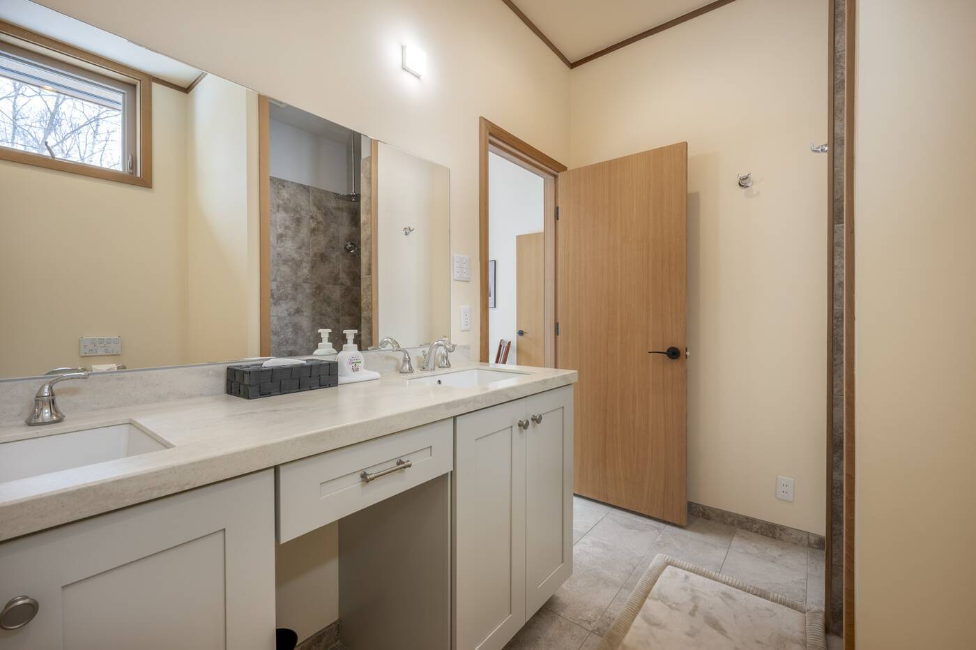 Serenity Chalet Niseko / 4BR, Hokkaido photo 20