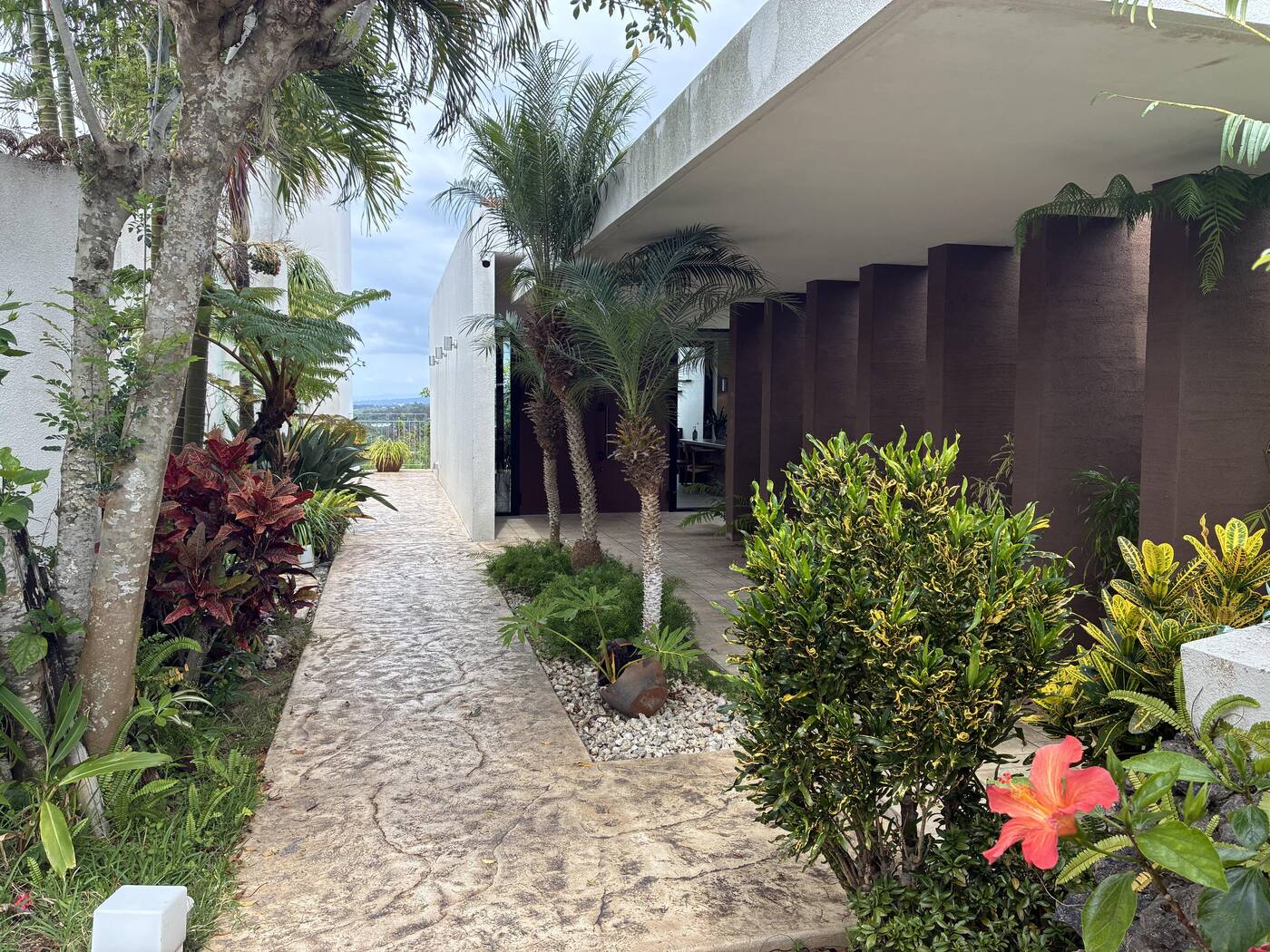 Ocean View Resort Nagahama, Yomitan / 8BR, Okinawa photo 7