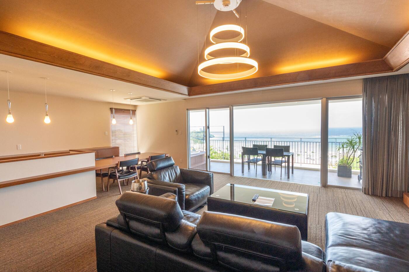 Ocean View Resort Nagahama, Yomitan / 8BR, Okinawa photo 4