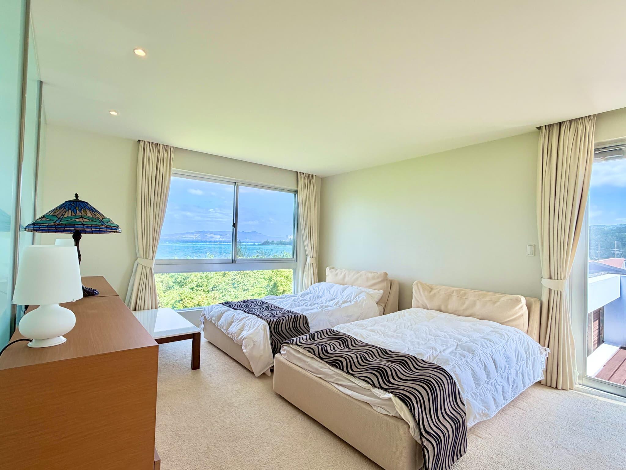 Onna-son Oceanfront Luxury Villa / 4BR, Okinawa photo 4