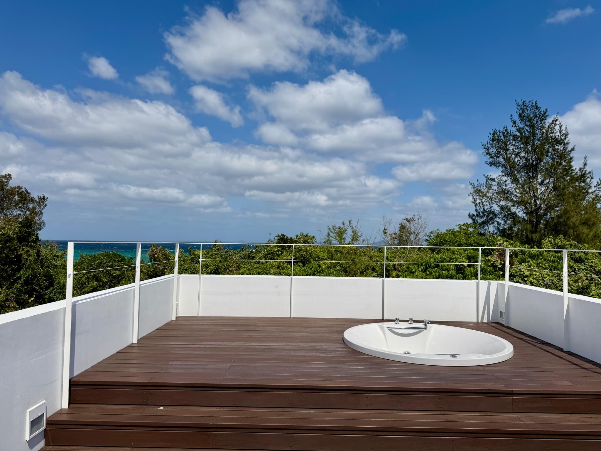 Onna-son Oceanfront Luxury Villa / 4BR, Okinawa photo 2