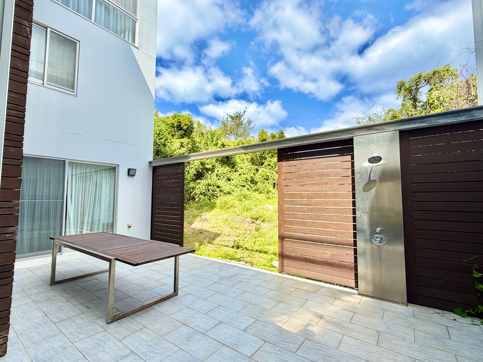 Onna-son Oceanfront Luxury Villa / 4BR, Okinawa photo 9