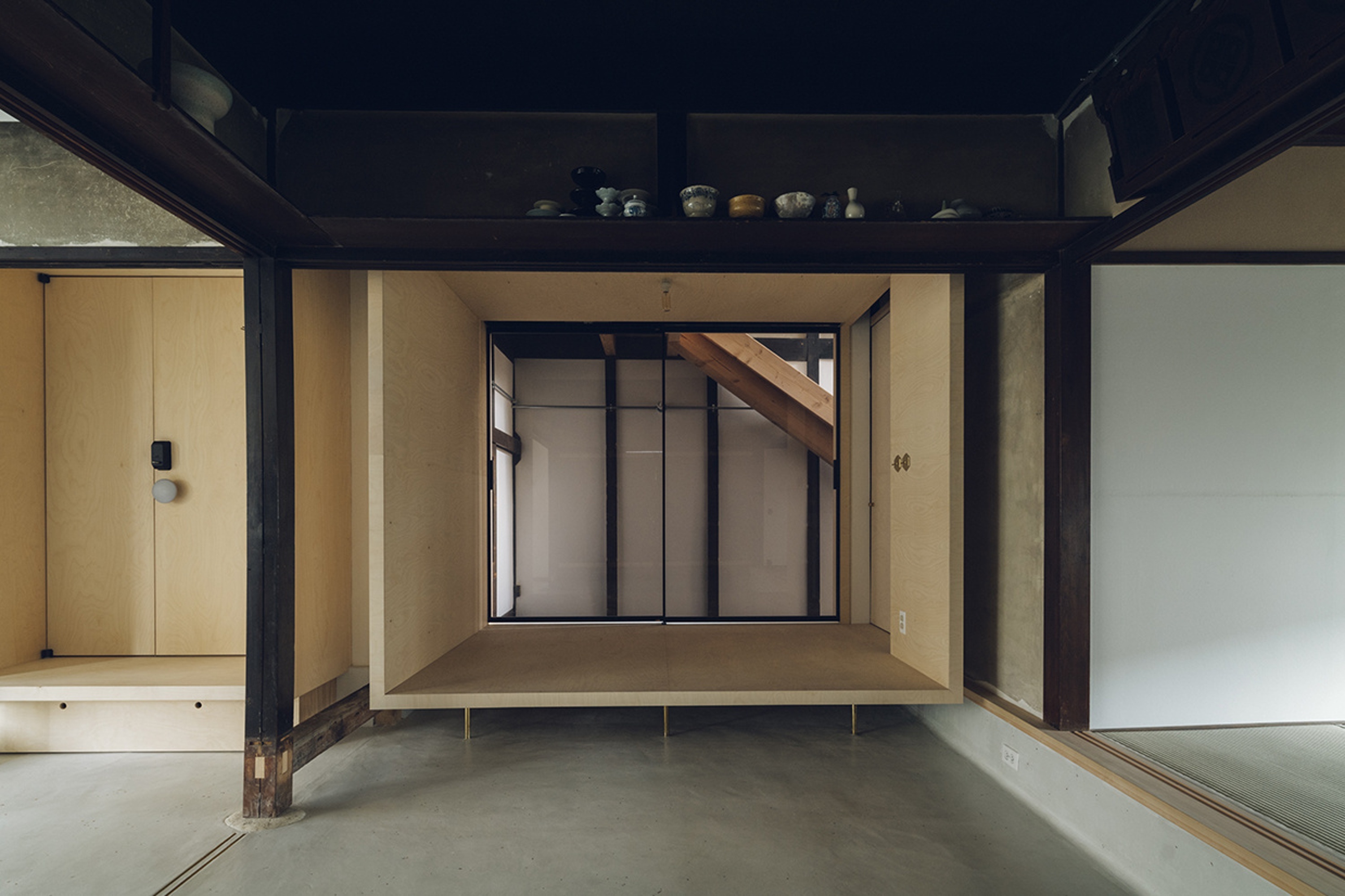 Traditional Machiya, Kamigyo Ward, Kyoto (Suzu House, Suzuriyacho) photo 6
