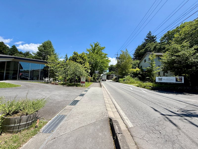 Shiozawa Karuizawa Showroom Property, Nagano photo 3