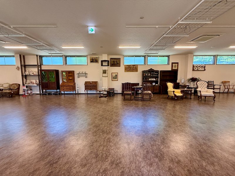 Shiozawa Karuizawa Showroom Property, Nagano photo 10