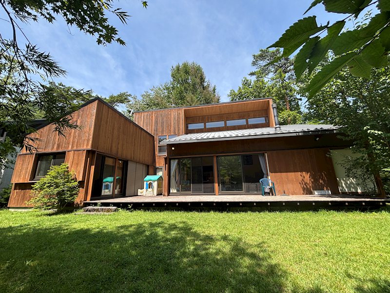 Minamigaoka Karuizawa Hilltop Residence, Nagano photo