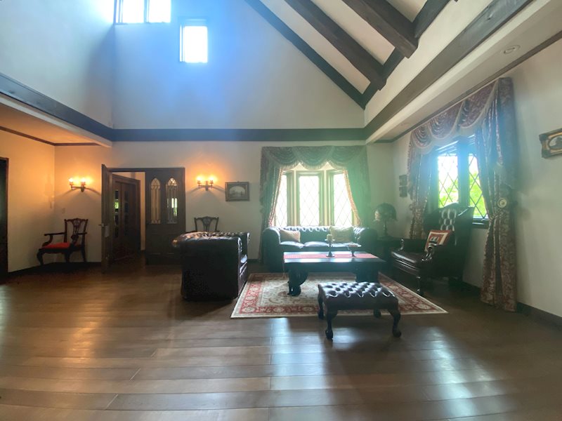 Old Karuizawa Club Tudor House, Nagano photo 3