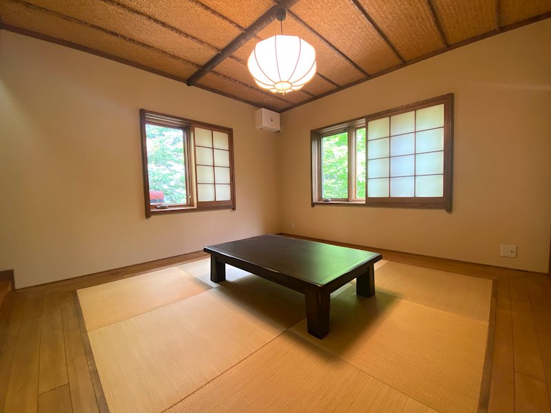 Old Karuizawa Club Tudor House, Nagano photo 9