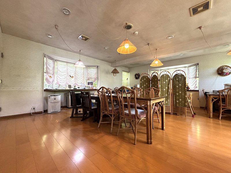 Nakakaruizawa Town Hall Area House with Cottage, Nagano photo 7