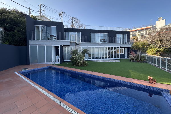 Nishi-Atami-cho Atami Designer House with Pool, Shizuoka photo