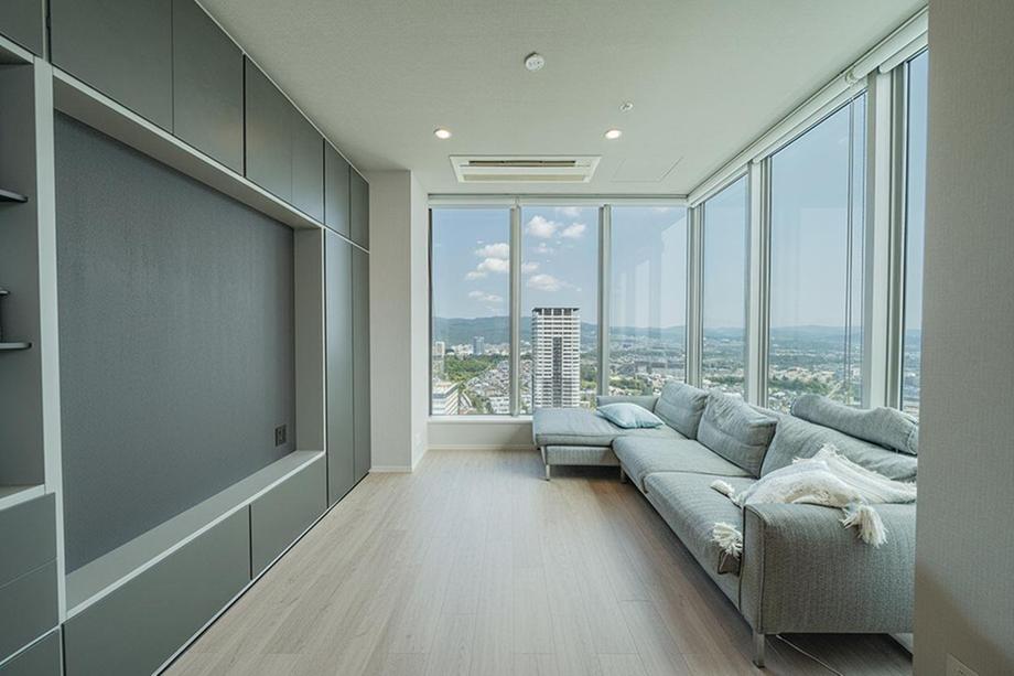 Cielia Tower Senri-Chuo / 3LDK, Osaka photo